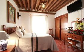 Hotel Meson Del Rosario